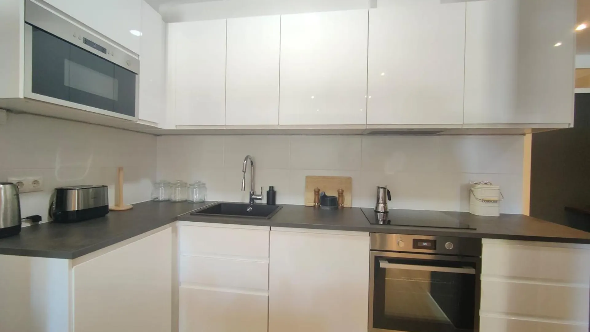 Ferienwohnung 2Br Central Location Barcelona